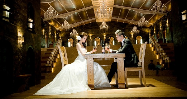 Chụp ảnh cưới ngoại cảnh đẹp TPHCM không nên bỏ qua Lâu đài Long Island